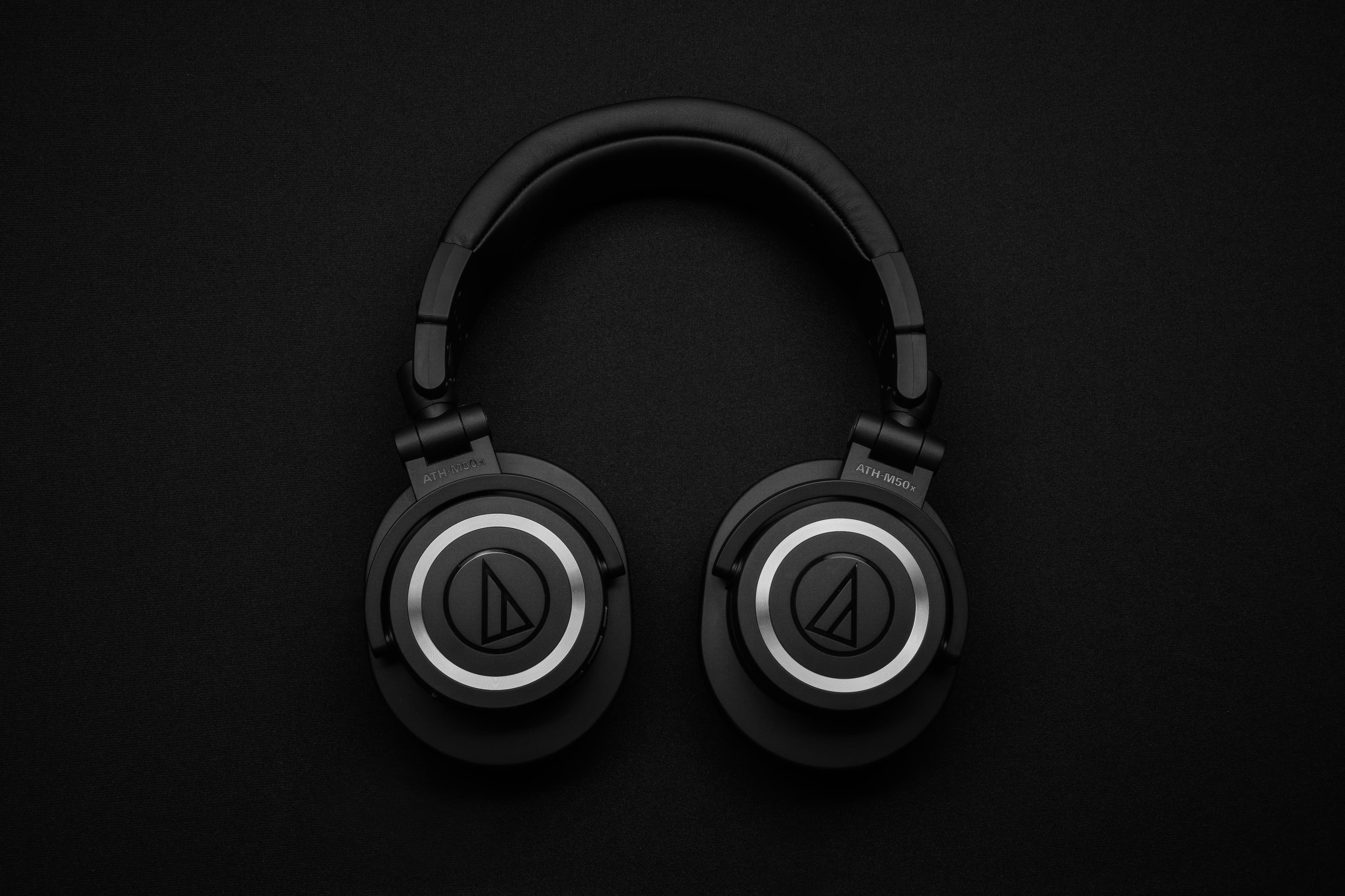 Gaming Headsets with Noise Cancellation